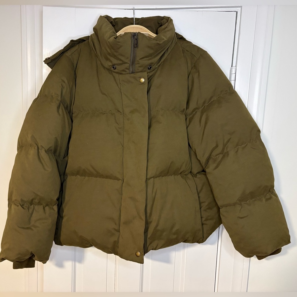 Banana Republic Khaki Women's Puffer Jacket